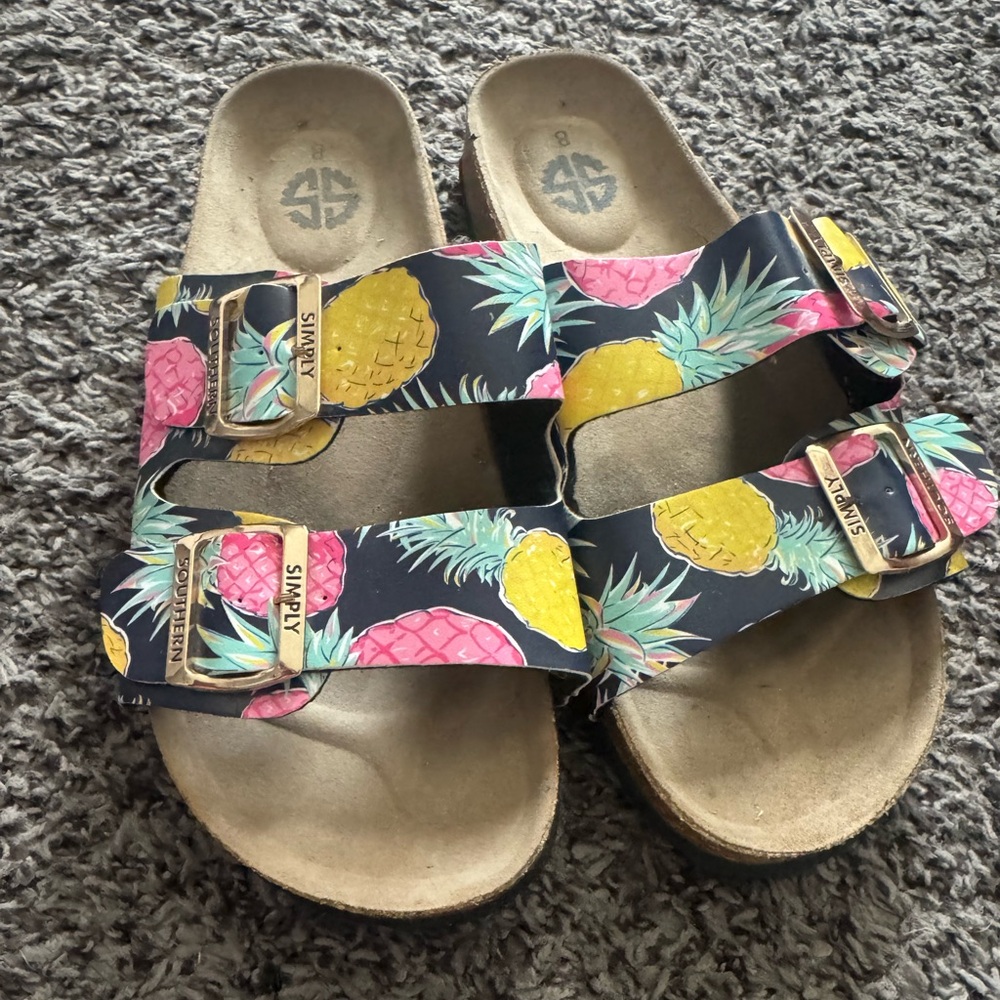 Simply southern sz 8 sandals